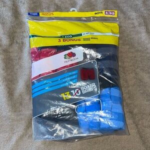 Boy’s Fruit of the Loom Boxer Briefs 13 pack